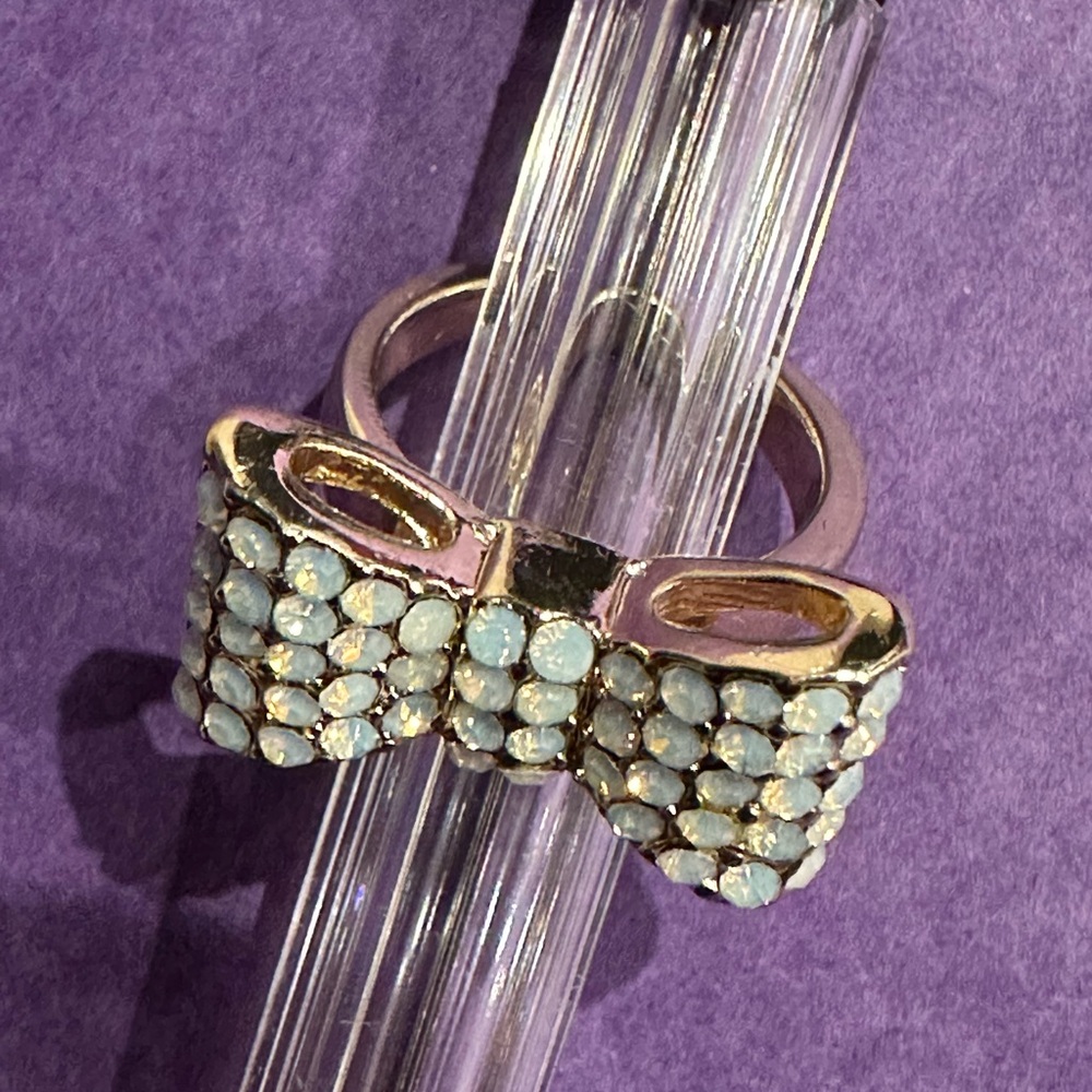 Cute Gold Sparkle Bow Ring